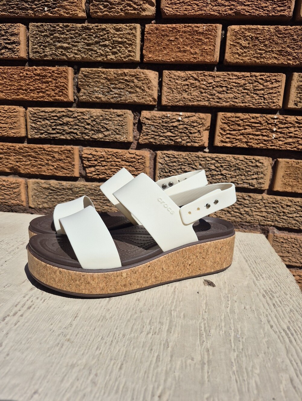 Literide by Crocs White Brooklyn Low Wedge Sandals Size 9 Pre-owned